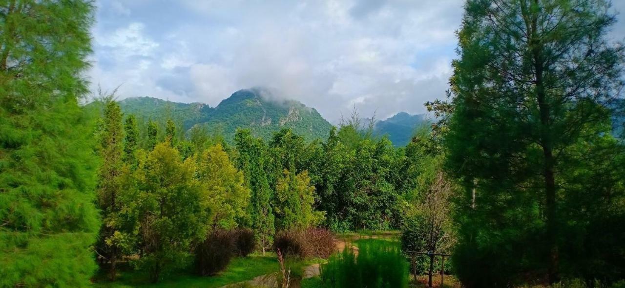 The Birder'S Lodge Khao Yai Pak Chong Exterior foto